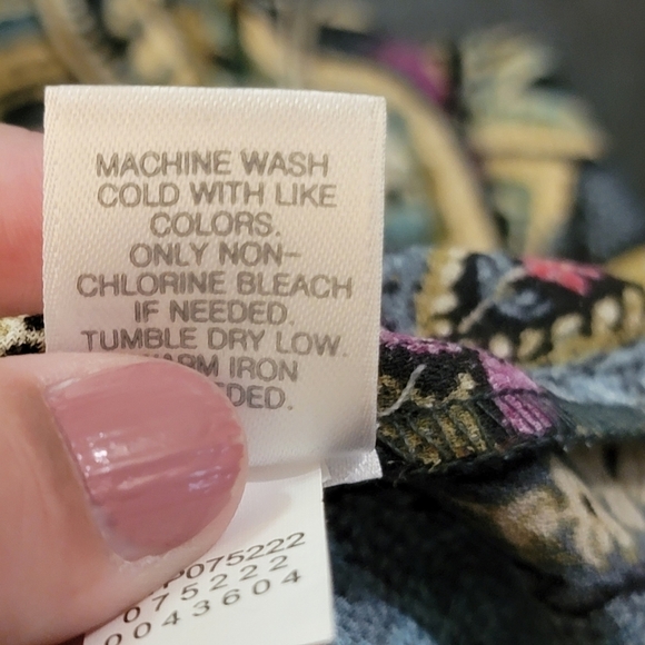 J Jill Paisley print blouse with tiered layers Size Petite XS - Picture 10 of 11